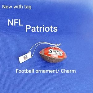 SOLD🚫🚫🚫New NFL mini football ornament